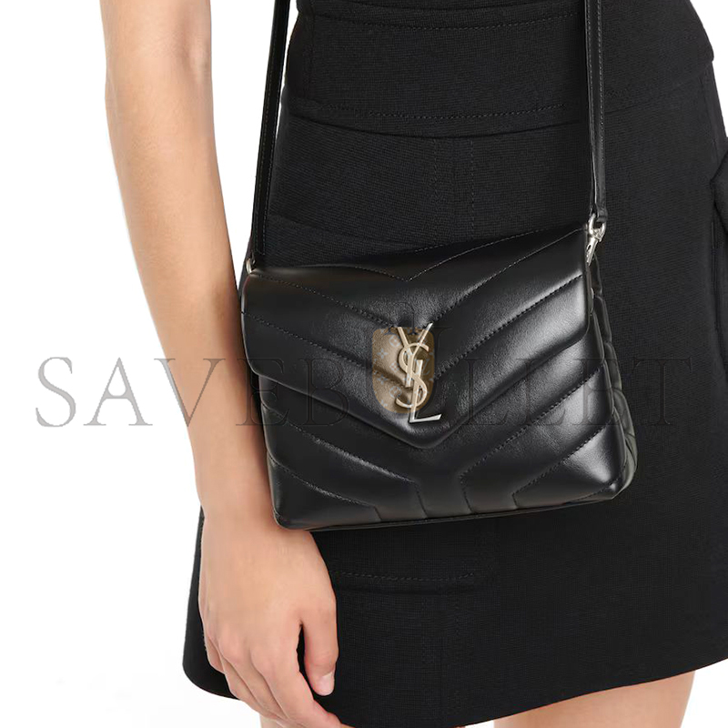 Y*L toy loulou leather shoulder bag 63964993 (20*14*7cm)